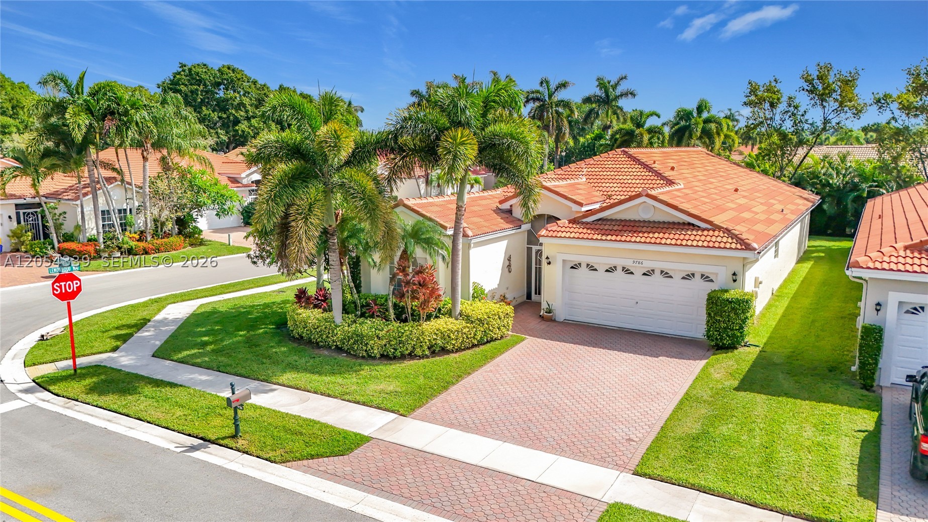 INDIAN HILLS 1 - Residential