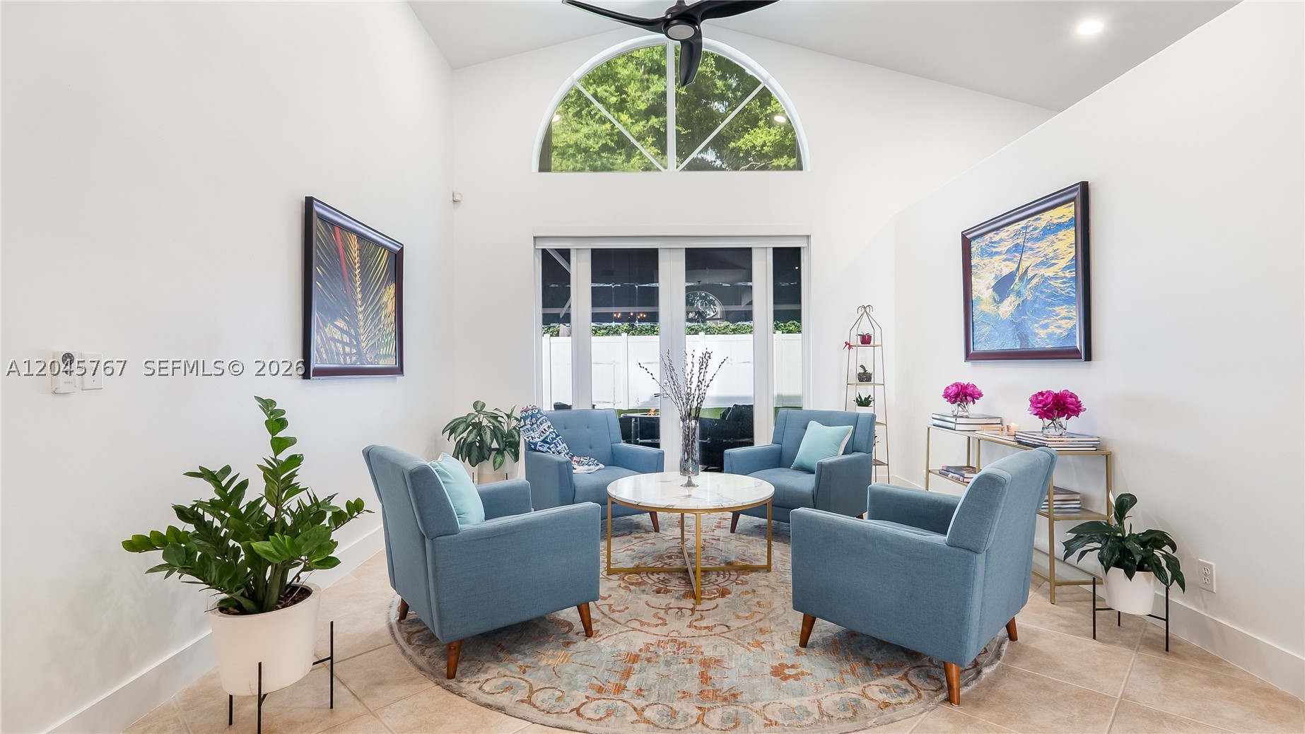 PEMBROKE SHORES - Residential