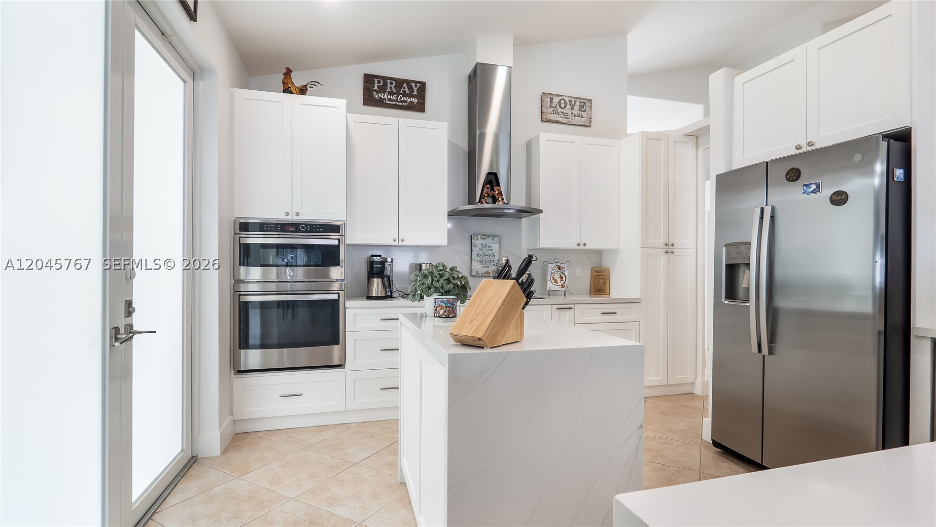 PEMBROKE SHORES - Residential