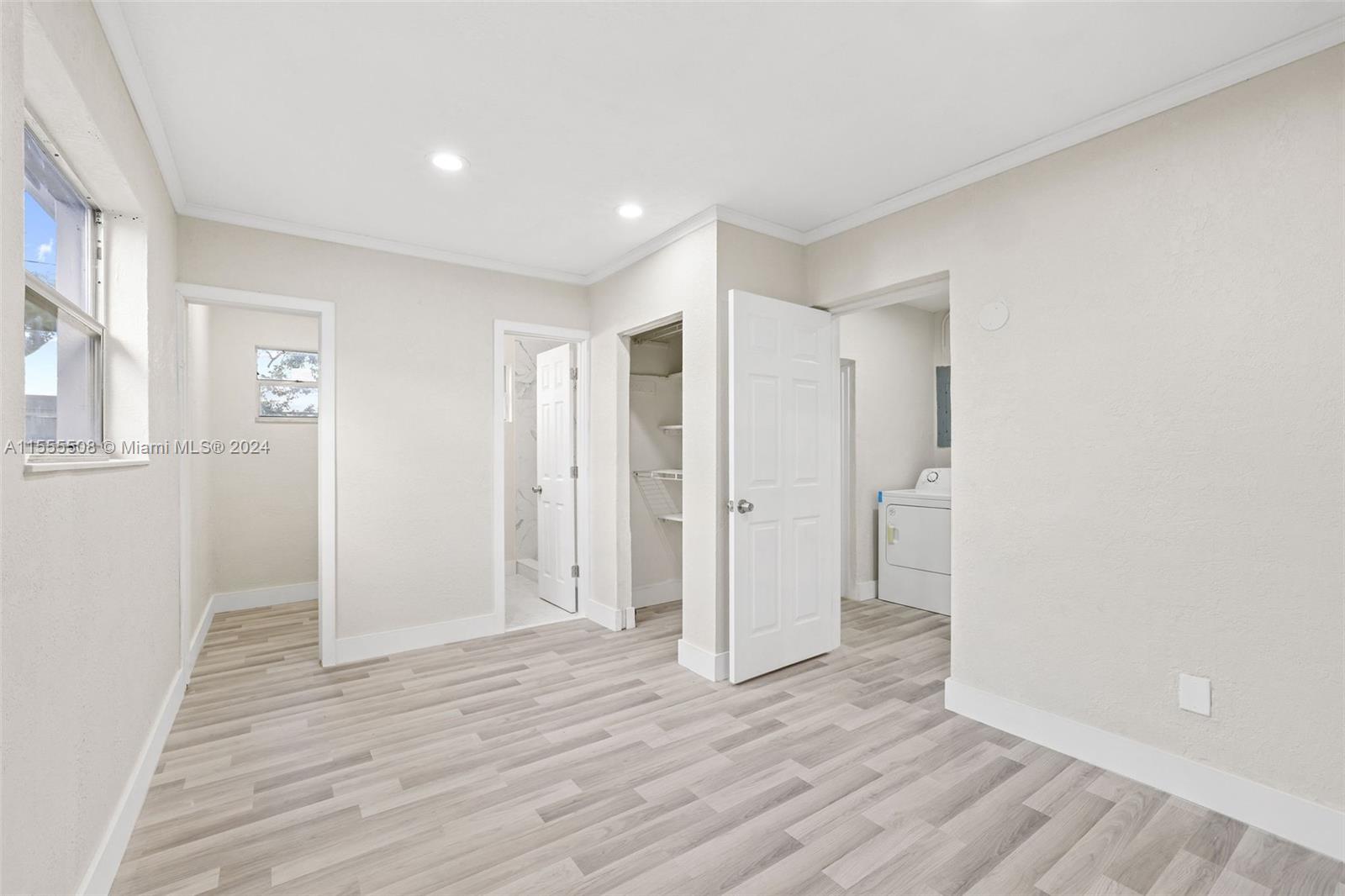 HIALEAH HOMES - Residential
