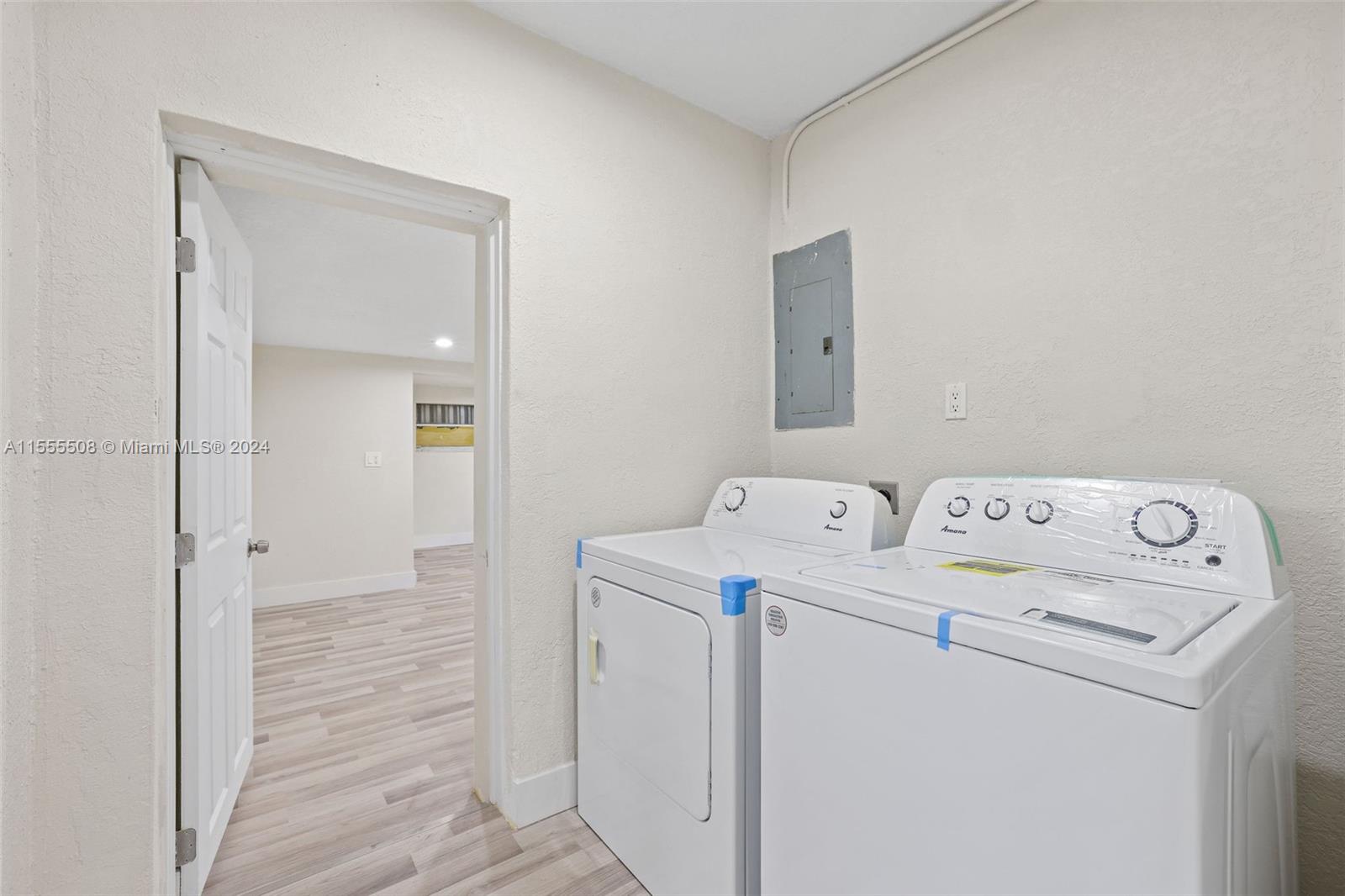 HIALEAH HOMES - Residential