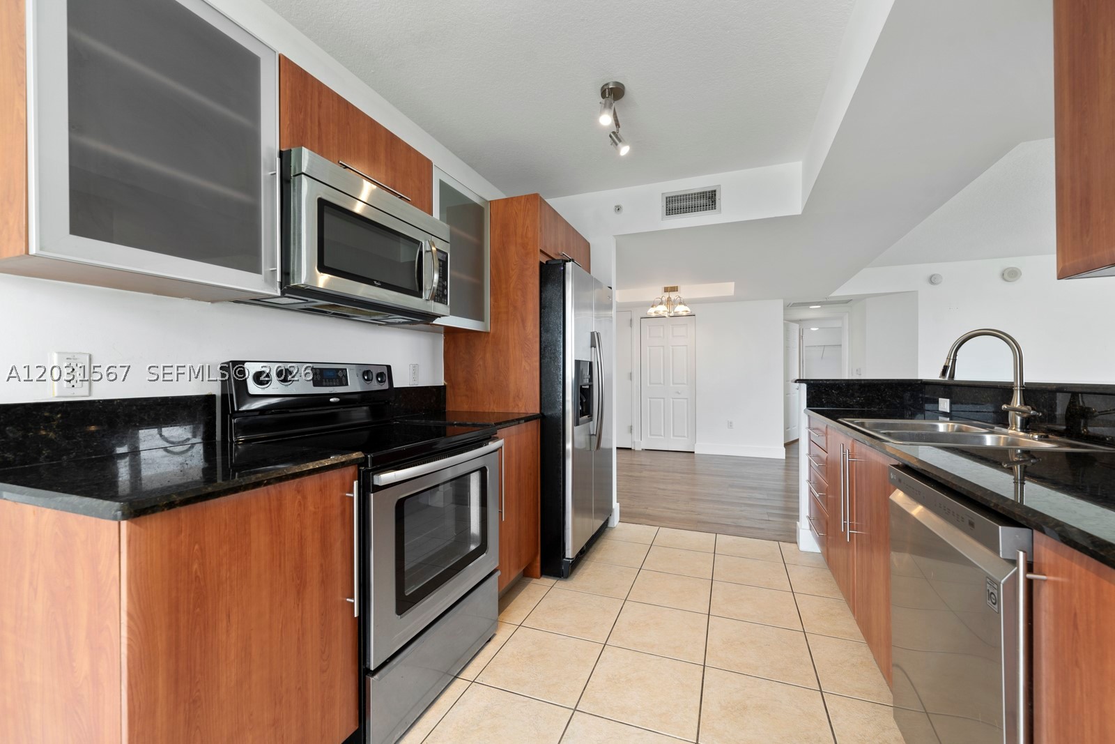 GABLES MARQUIS CONDO - Residential