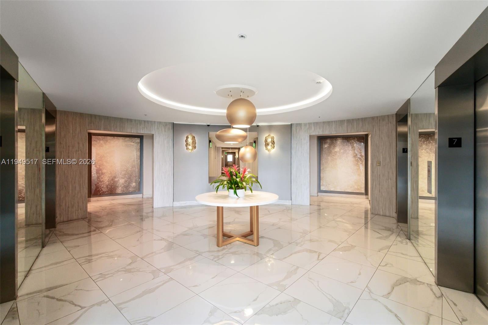 HARBOUR HOUSE - Residential