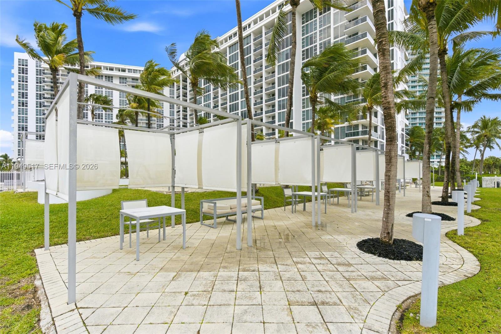 HARBOUR HOUSE - Residential