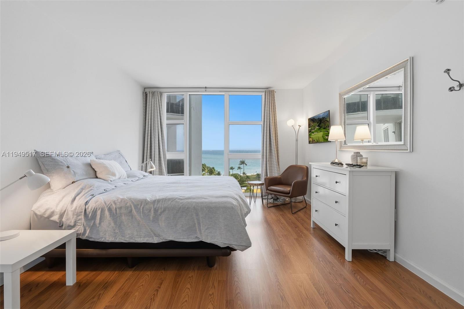 HARBOUR HOUSE - Residential