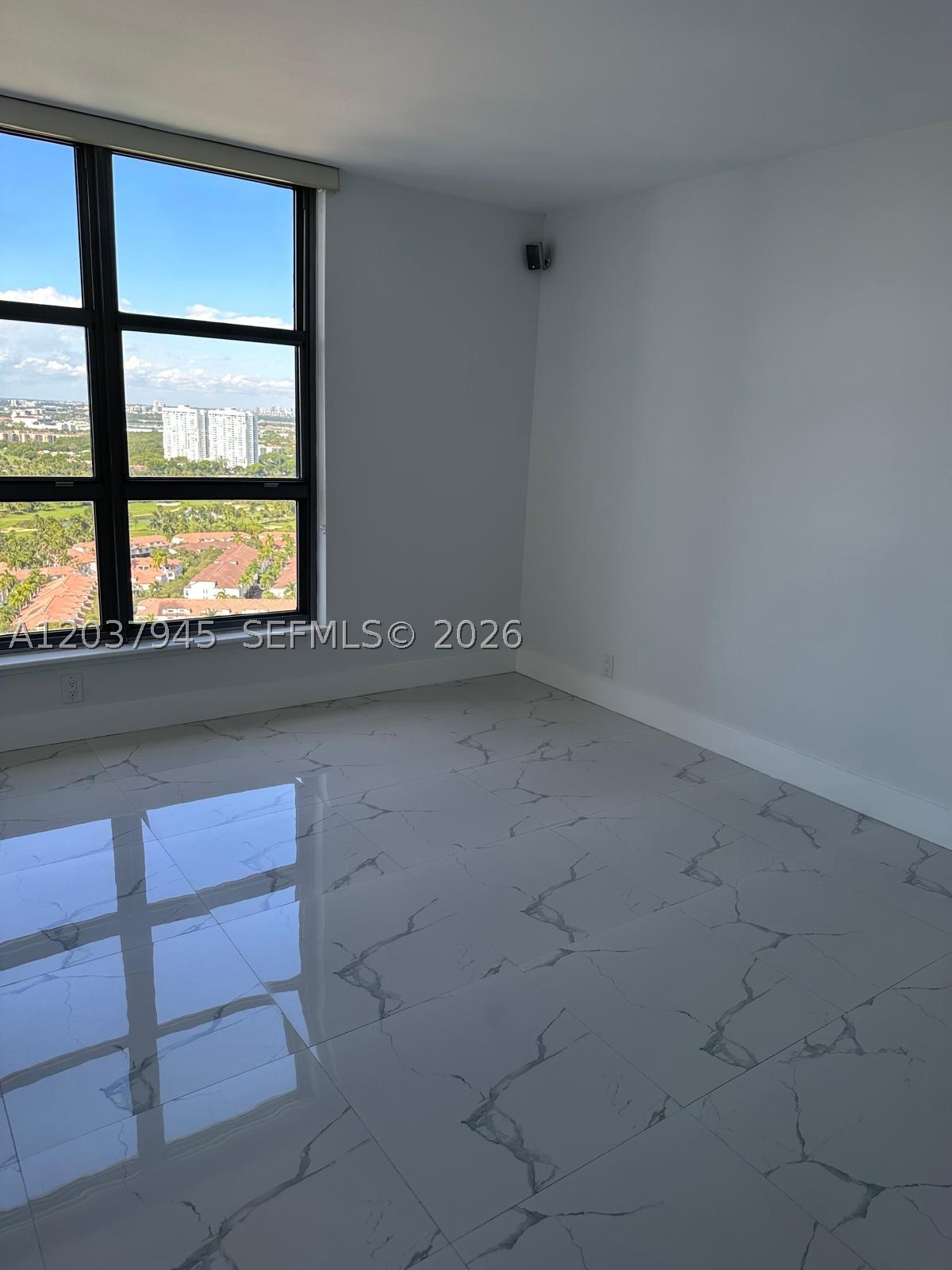MYSTIC POINTE TOWER 500 C - Residential Lease