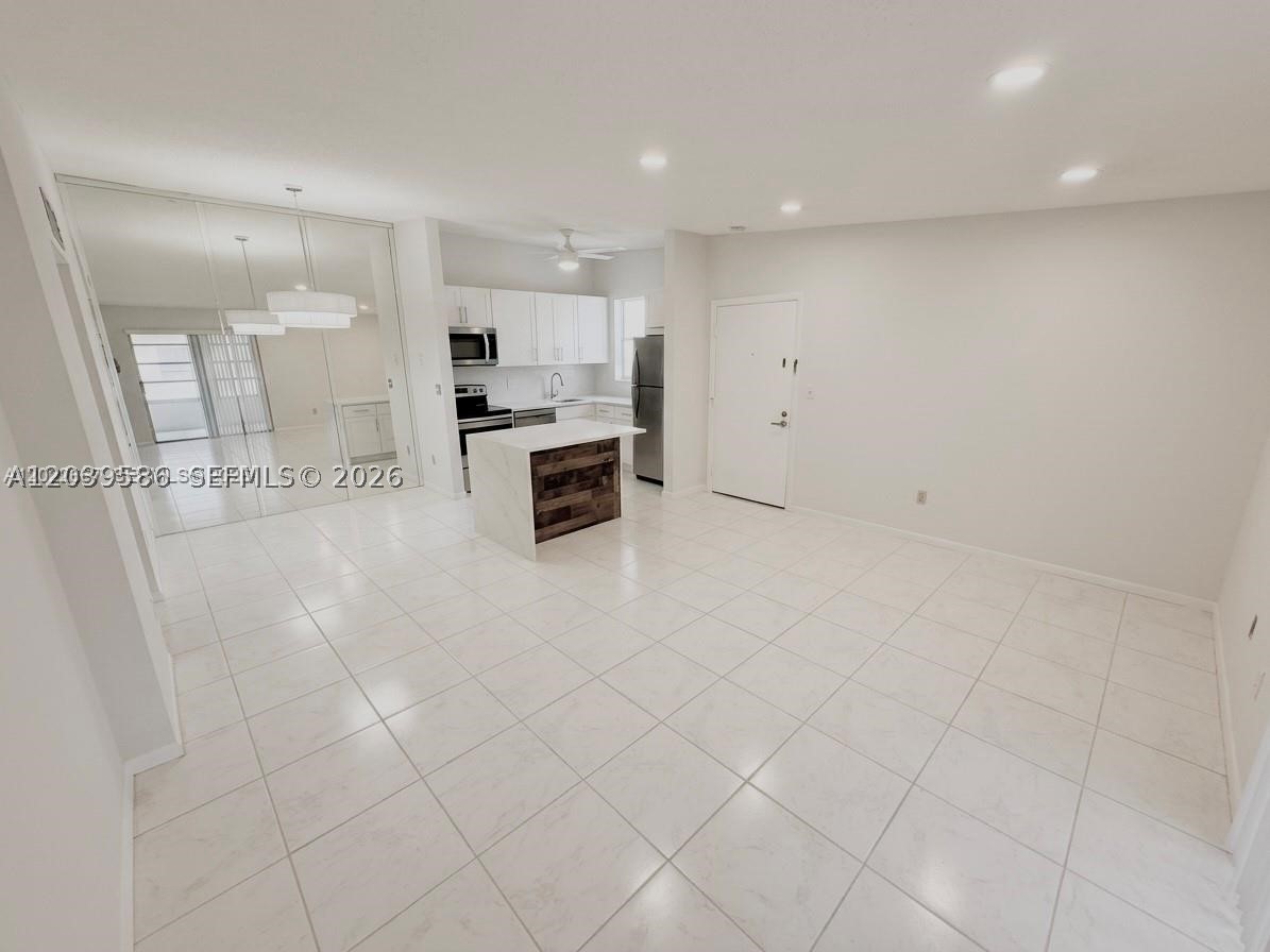 ASHMONT CONDOMINIUM I - Residential