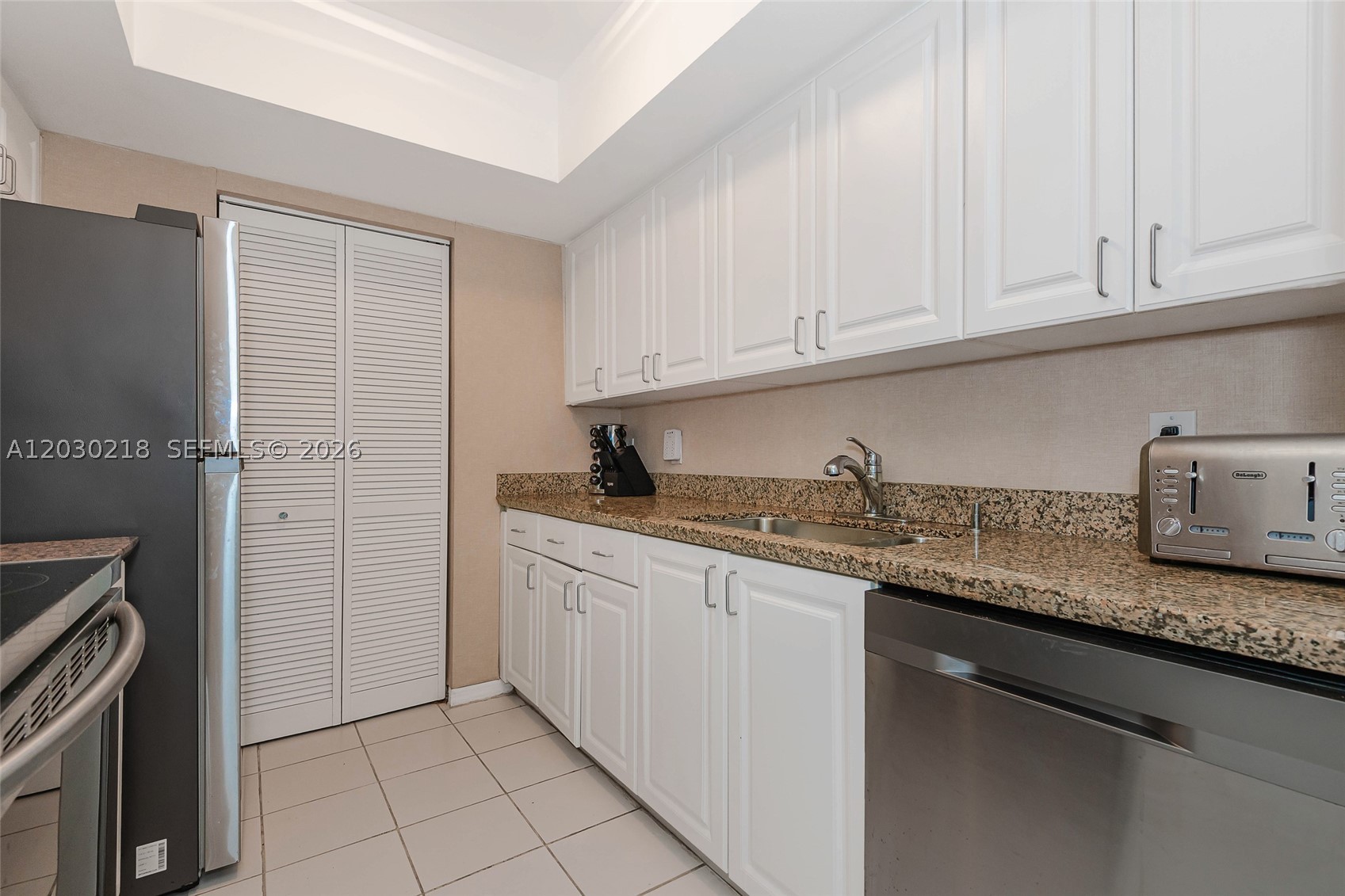 YACHT CLUB AT PORTOFINO C - Residential