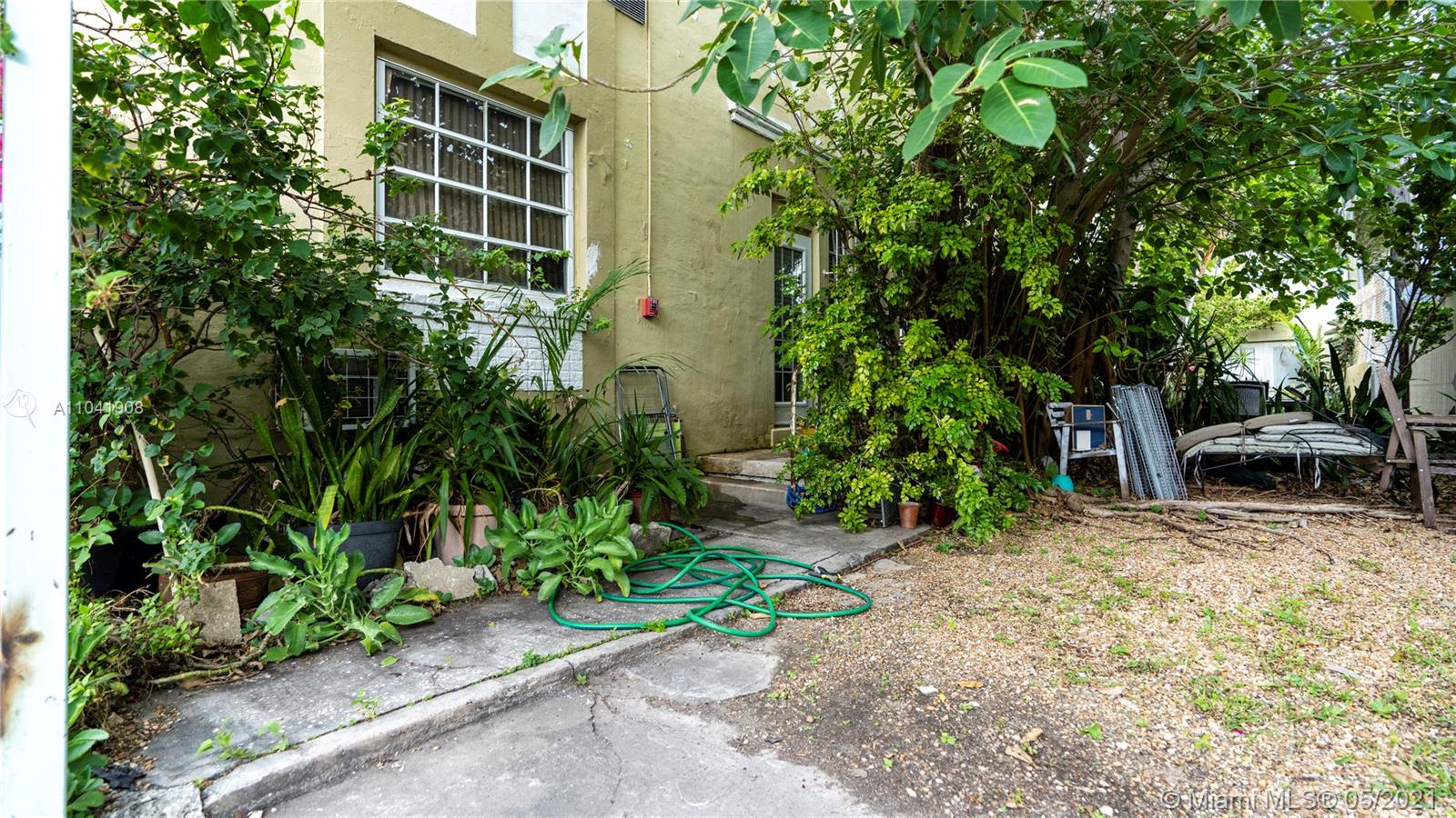 BEACHGARDENS CONDO - Residential
