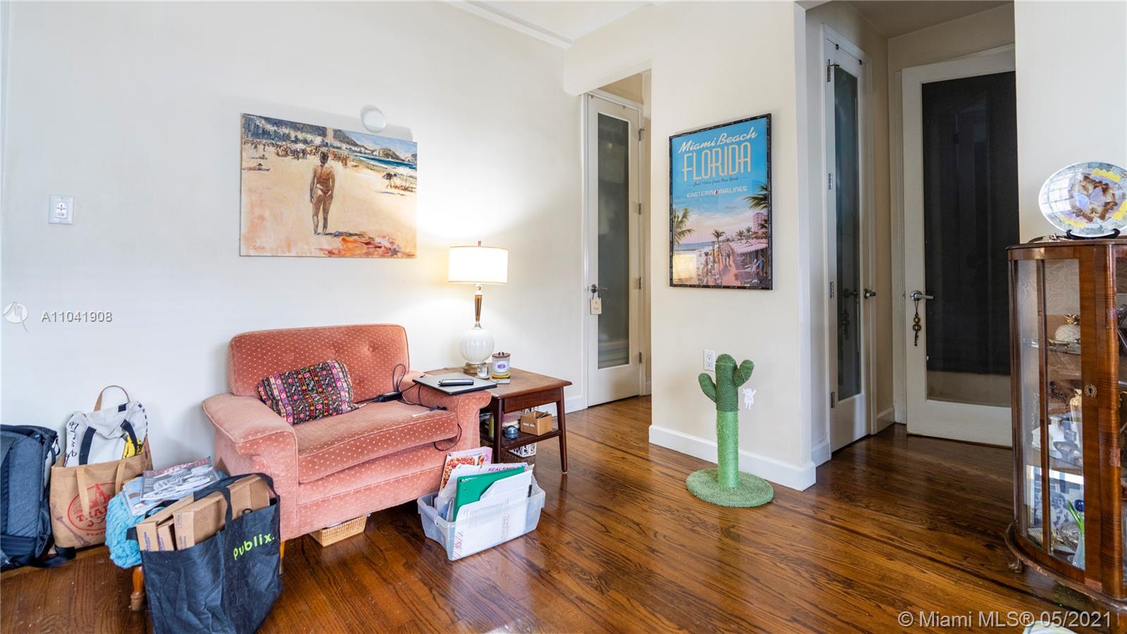 BEACHGARDENS CONDO - Residential