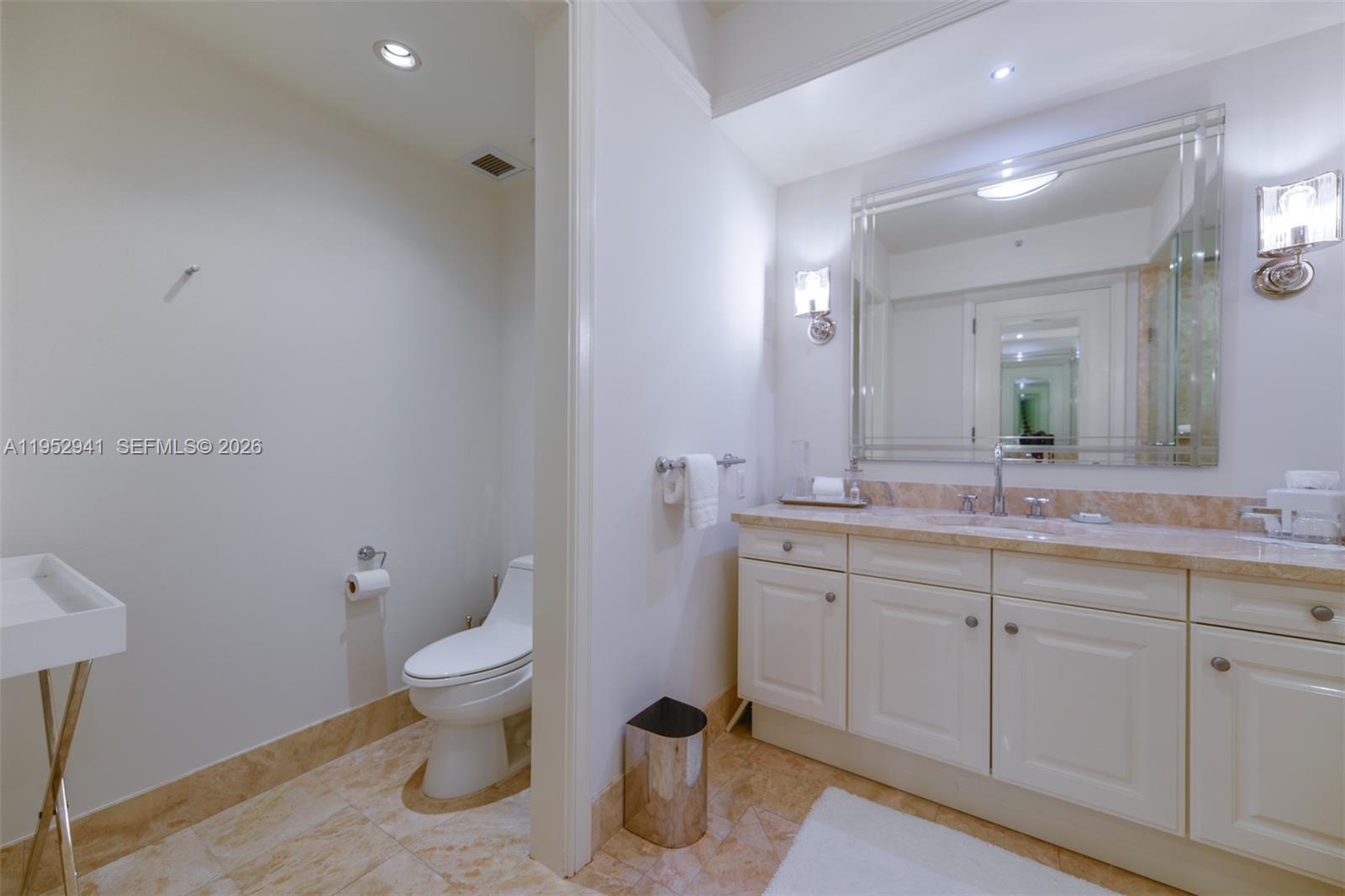 MILLENNIUM TOWER CONDOMIN - Residential