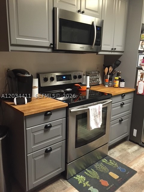 SHADYWOOD VILLAS AMENDED - Residential Lease