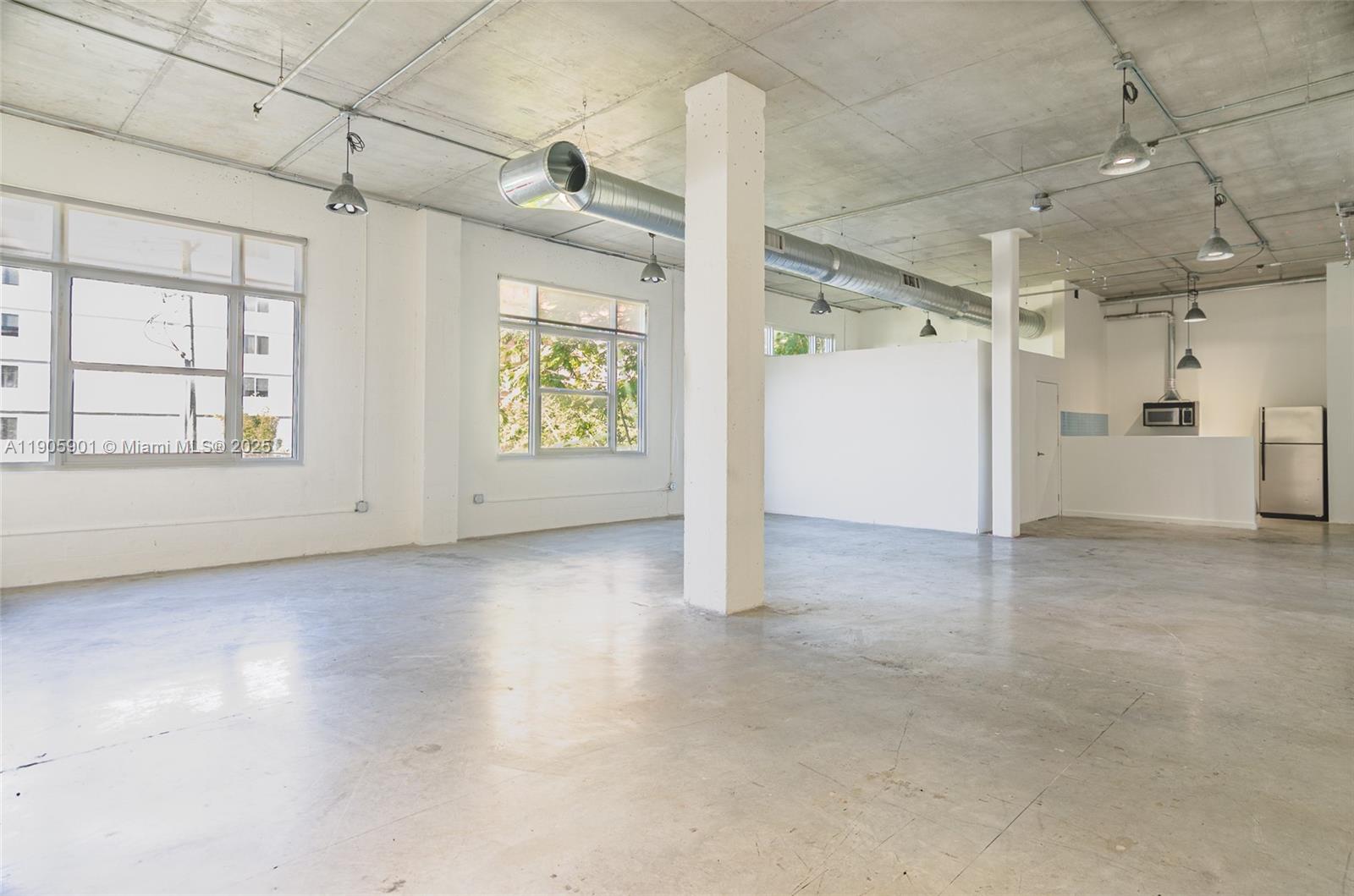 1,463 Sq.Ft industrial style loft offers the perfect flexibility for live/work use. Located in Miami's Creative District . Modern finished with polished concrete floors that give the space an authentic urban edge, natural light. I Prime location steps away from restaurants, street art and nightlife.