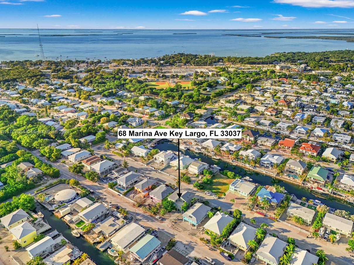 KEY LARGO BEACH - Residential Lease