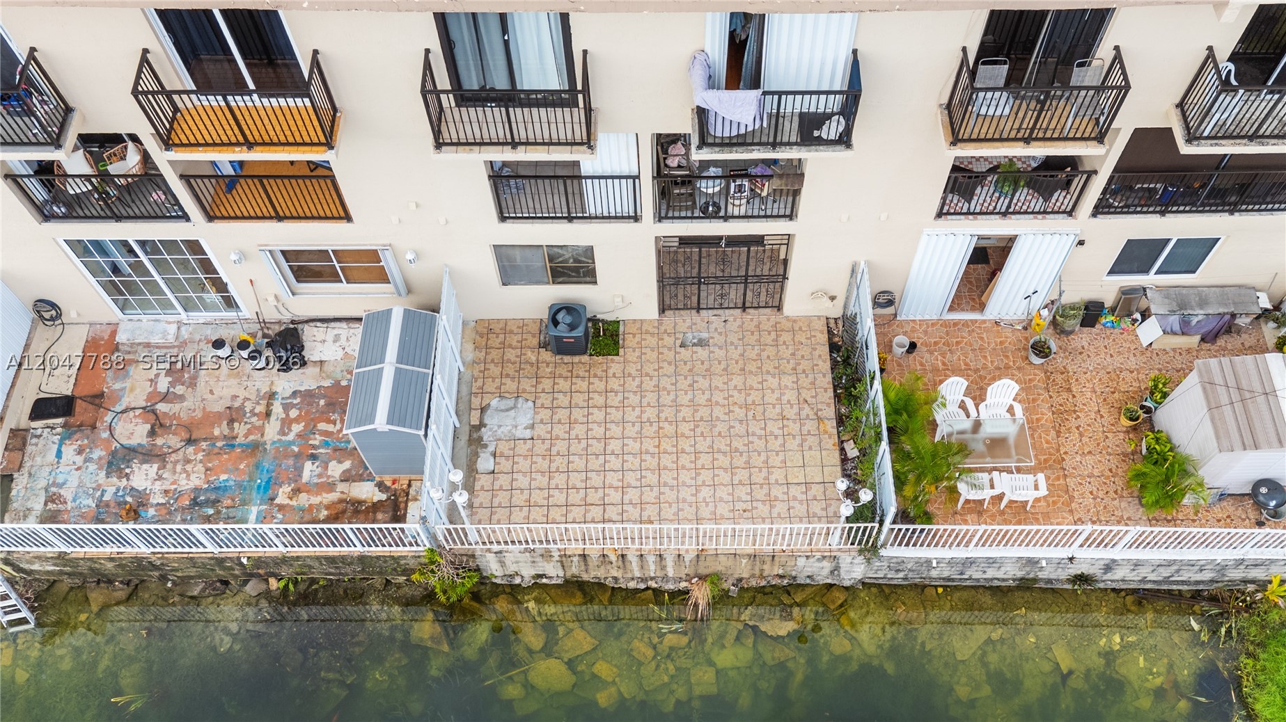 VISTA ALEGRE TOWNHOMES CO - Residential