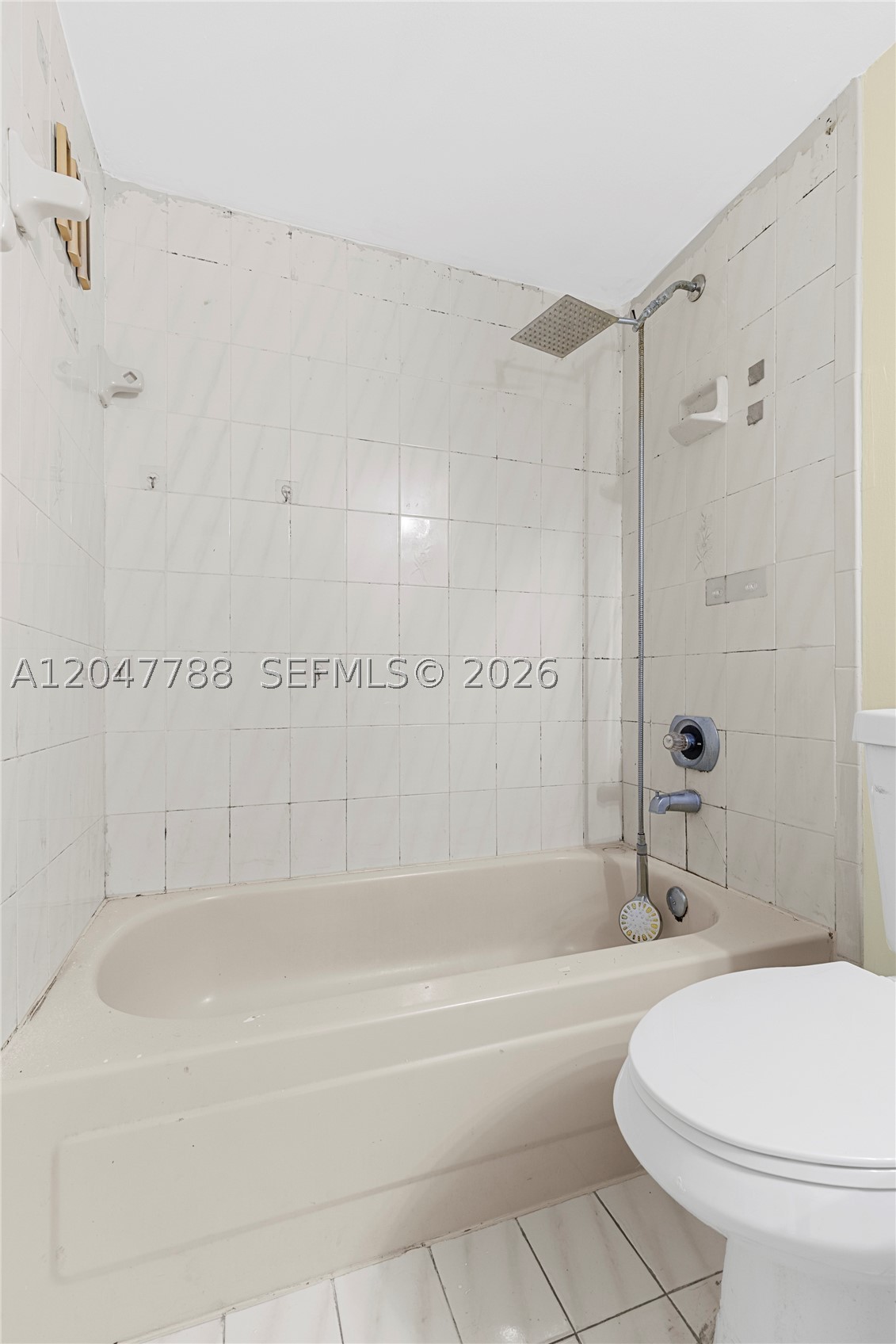 VISTA ALEGRE TOWNHOMES CO - Residential
