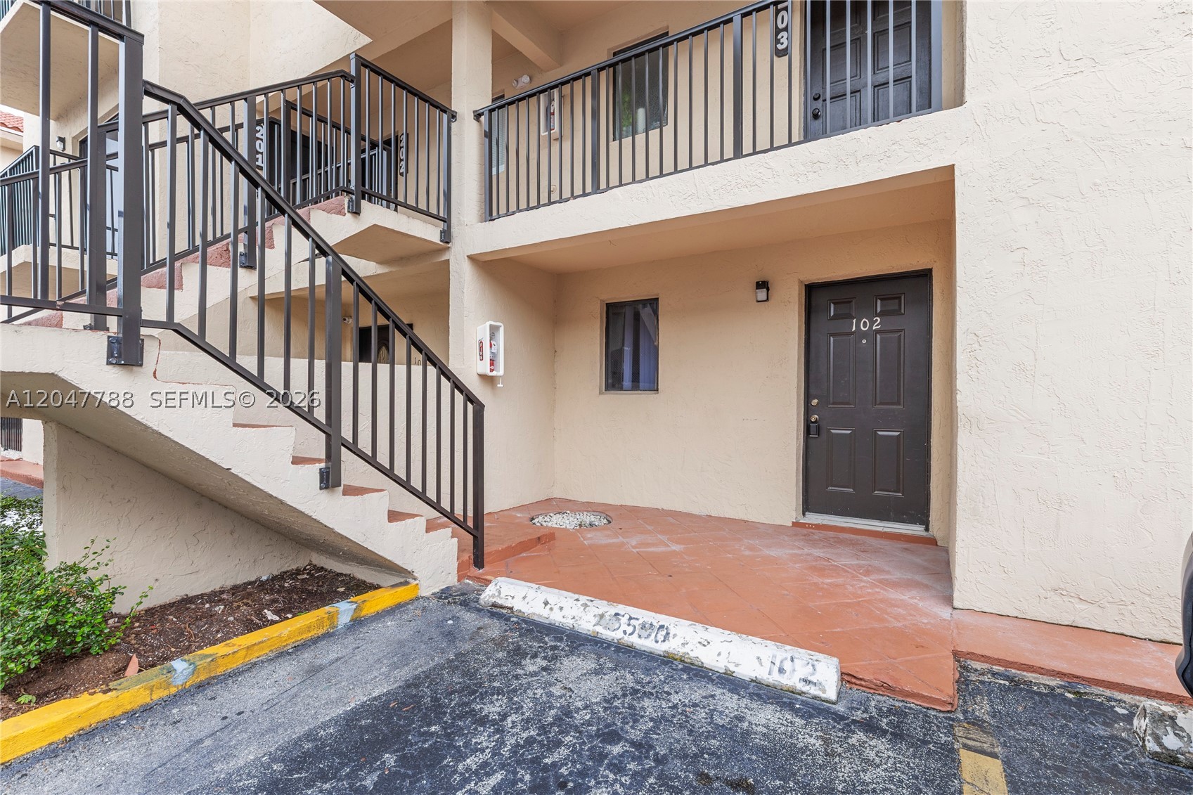 VISTA ALEGRE TOWNHOMES CO - Residential