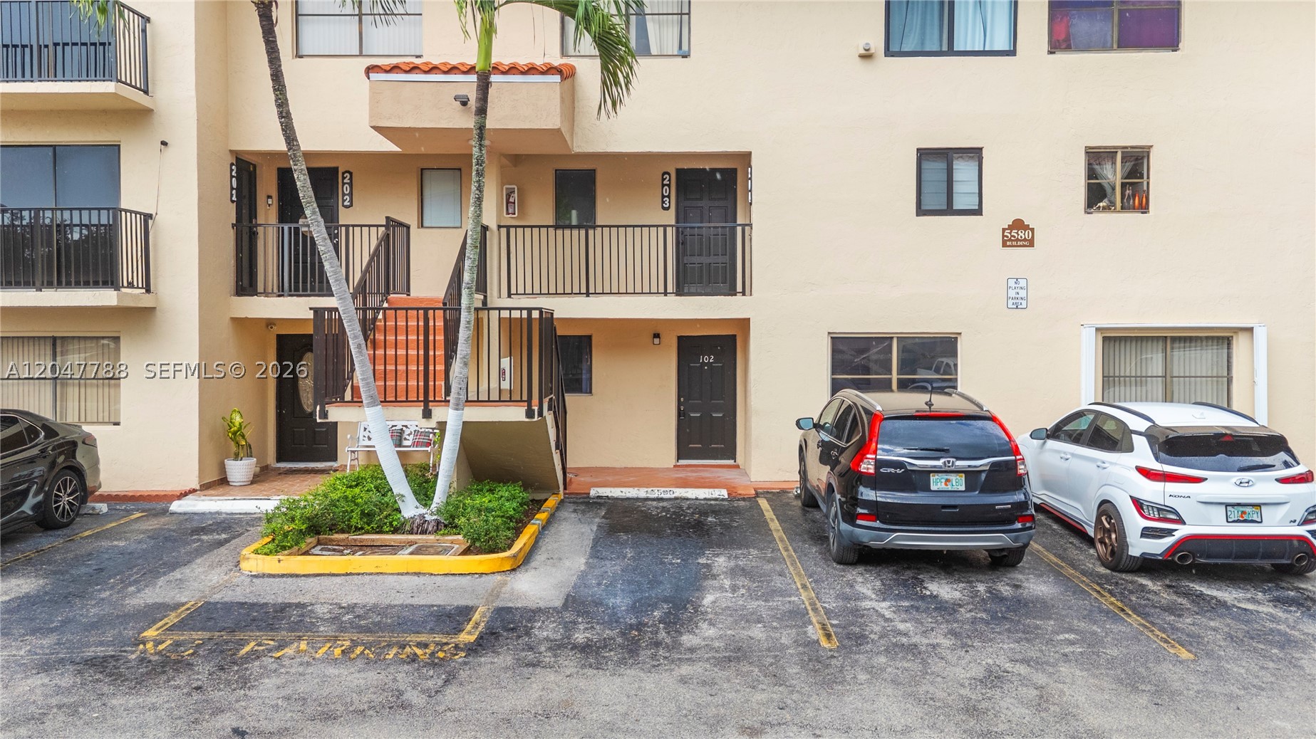 VISTA ALEGRE TOWNHOMES CO - Residential