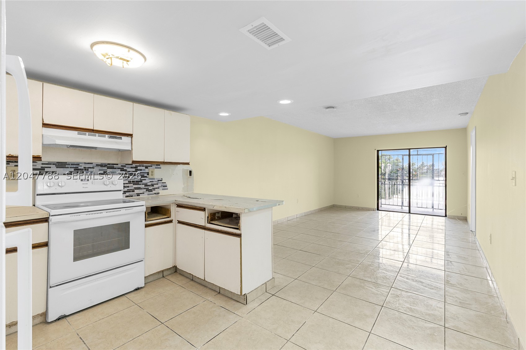 VISTA ALEGRE TOWNHOMES CO - Residential