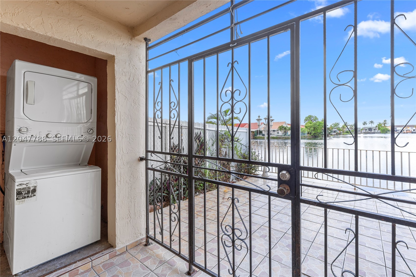 VISTA ALEGRE TOWNHOMES CO - Residential