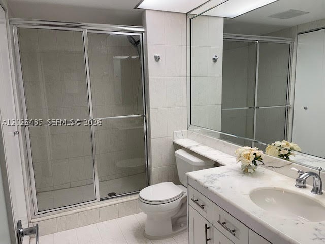 TURNBERRY ISLE CONDO - Residential