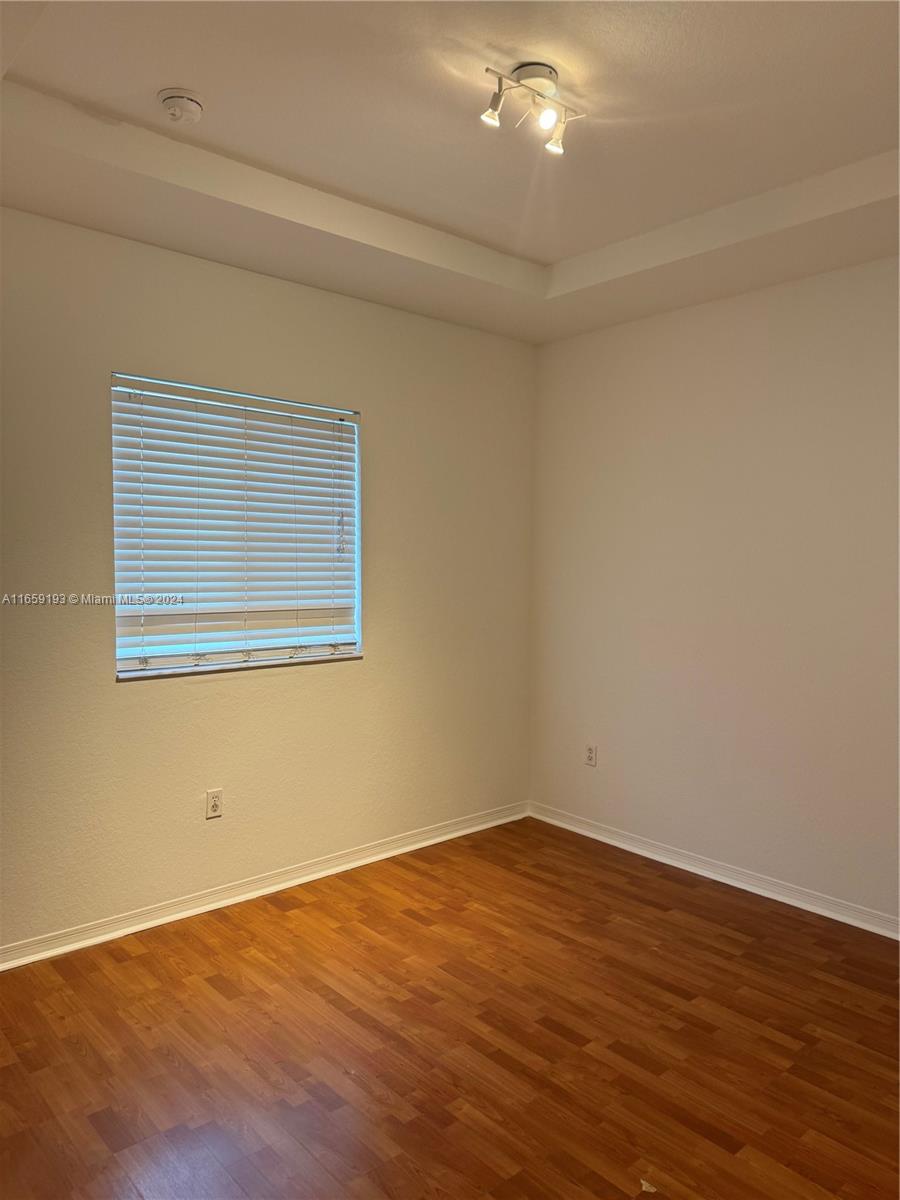 LEEWARD AT ISLANDS AT DOR - Residential Lease
