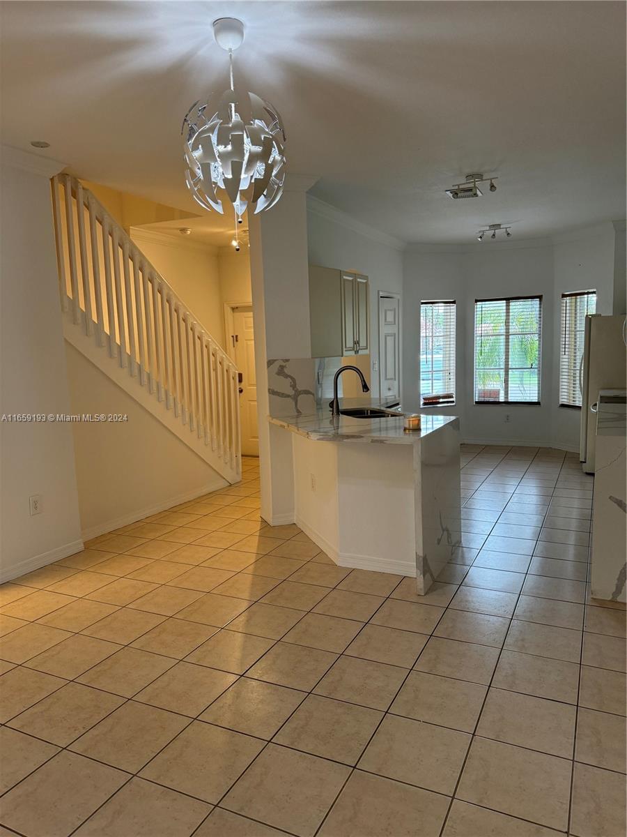 LEEWARD AT ISLANDS AT DOR - Residential Lease