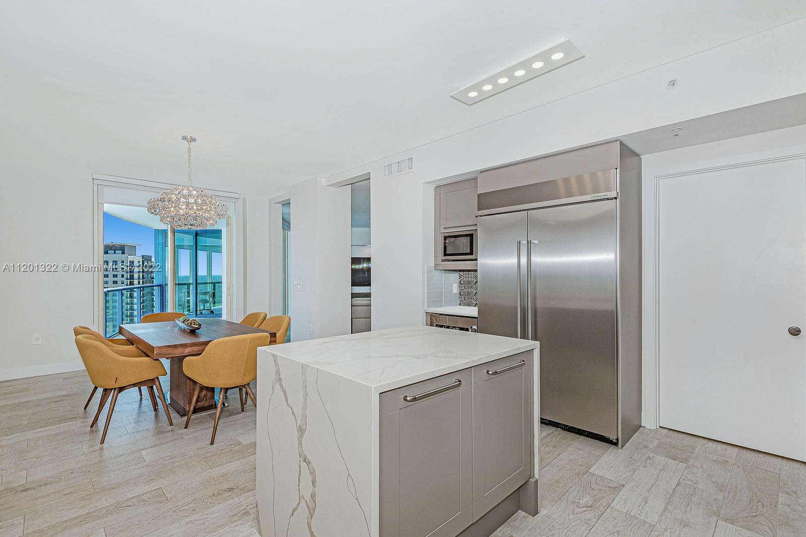 LAS OLAS RIVER HOUSE COND - Residential