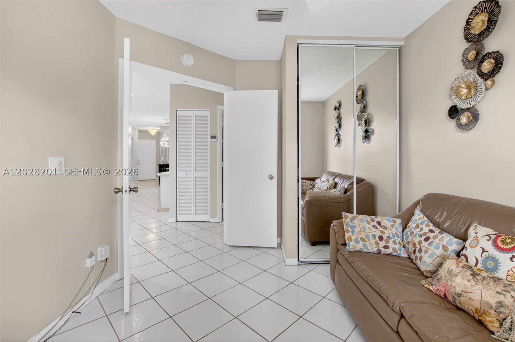 GIARDINO VILLAGE CONDOS - Residential