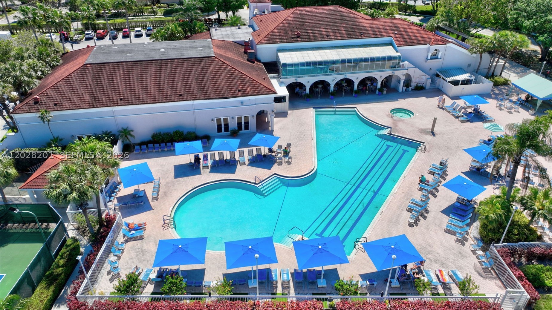 GIARDINO VILLAGE CONDOS - Residential