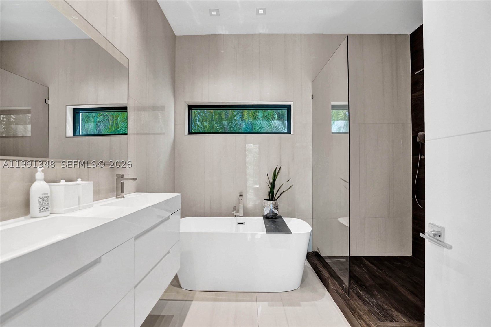 ¤SKYLAKE - Residential