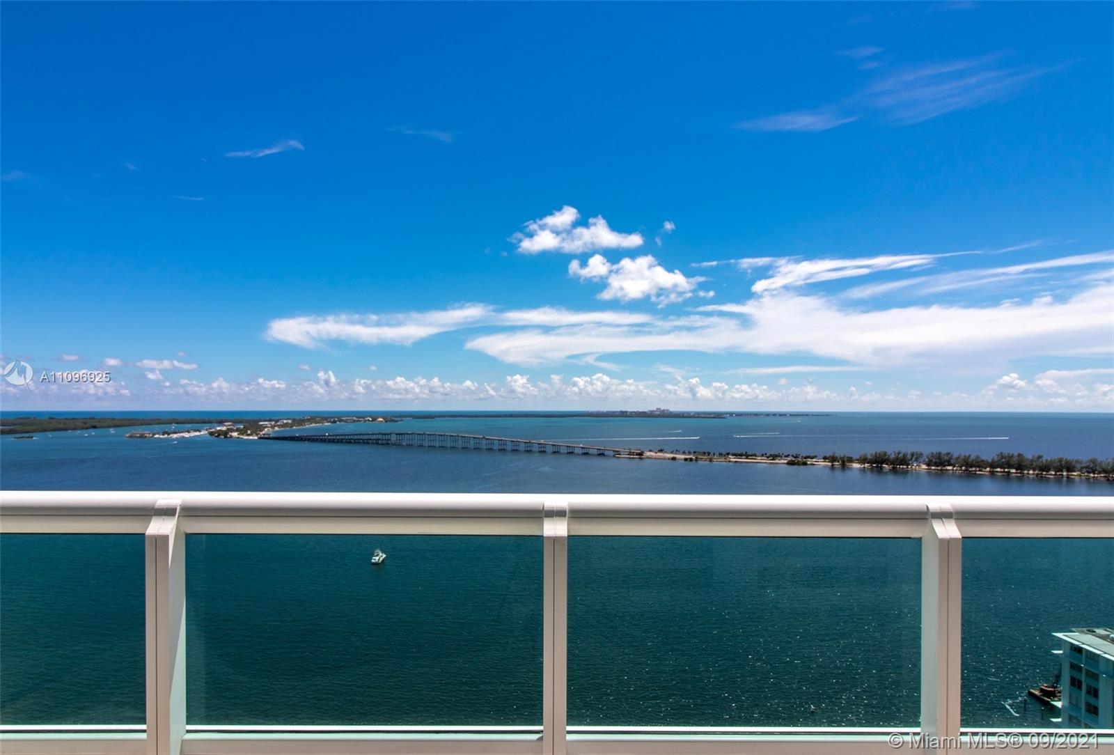 SANTA MARIA CONDO - Residential