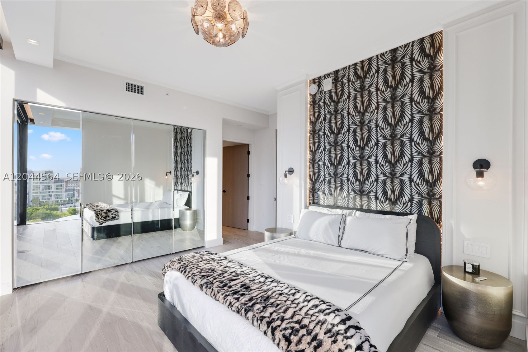 ARIA RESERVE - Residential