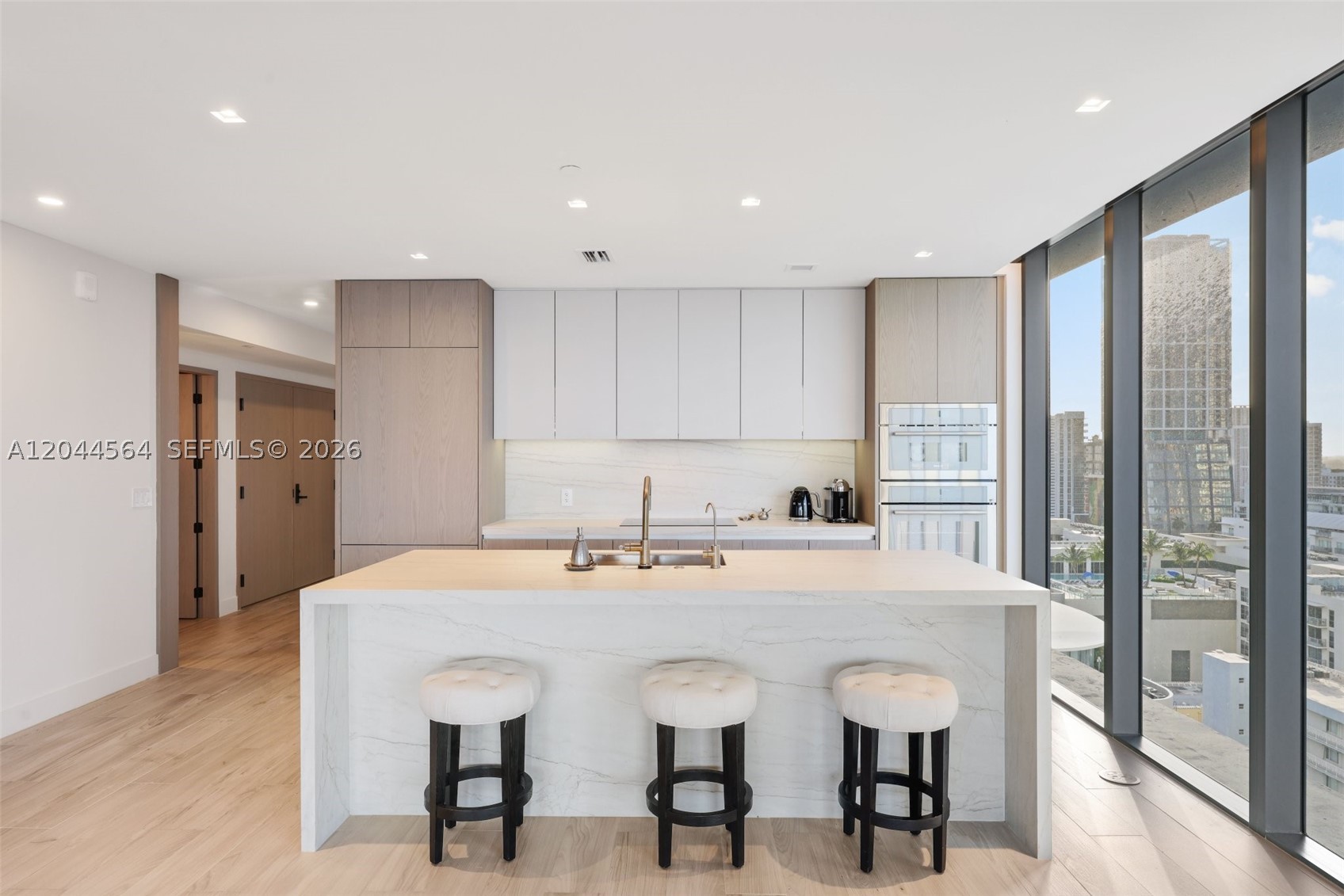 ARIA RESERVE - Residential