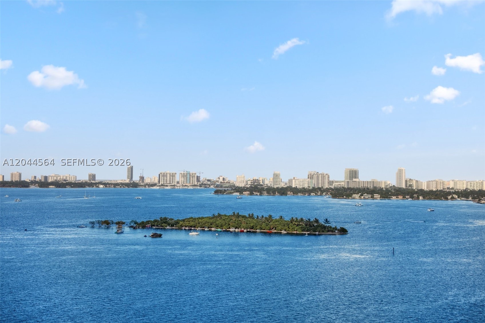 ARIA RESERVE - Residential