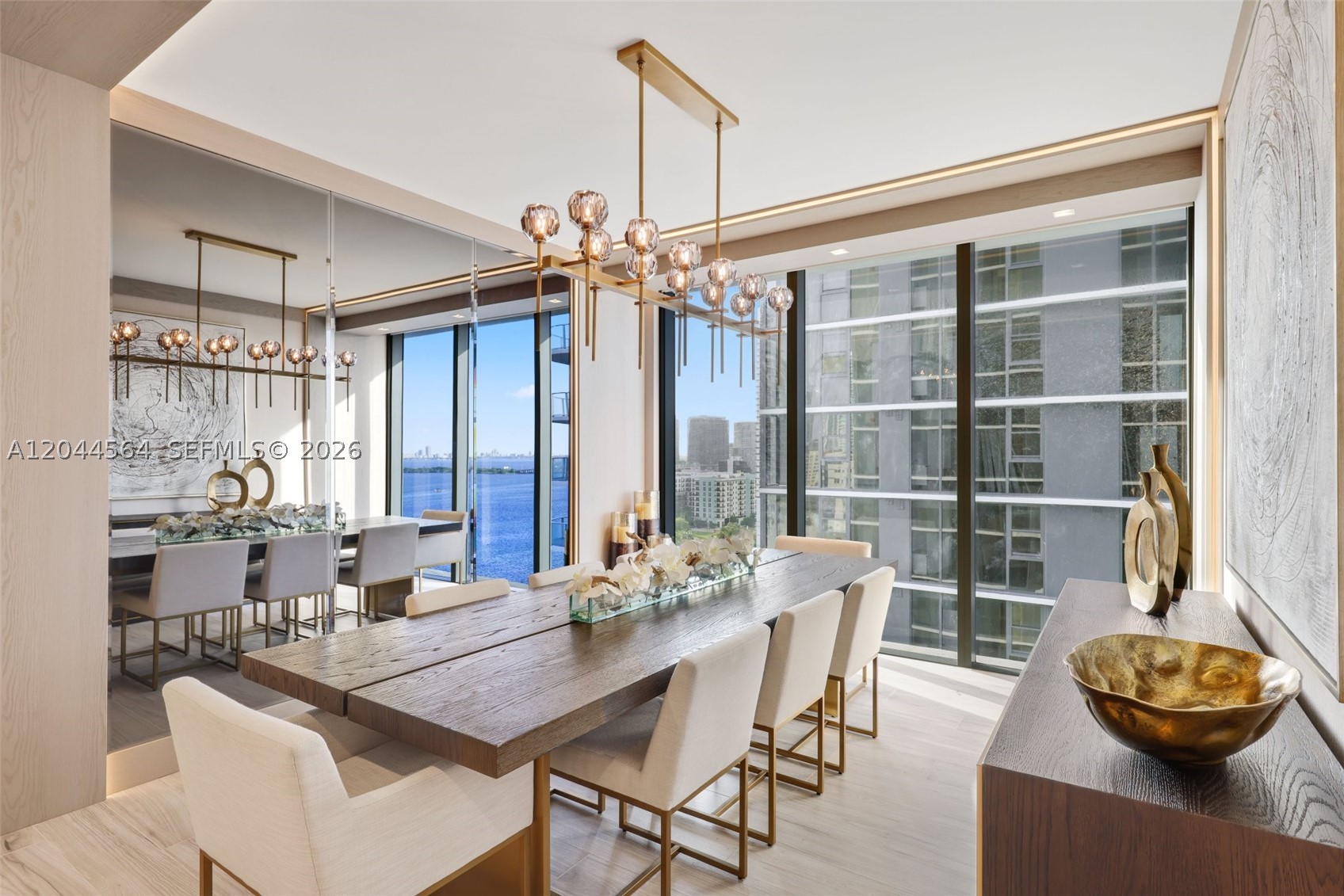 ARIA RESERVE - Residential