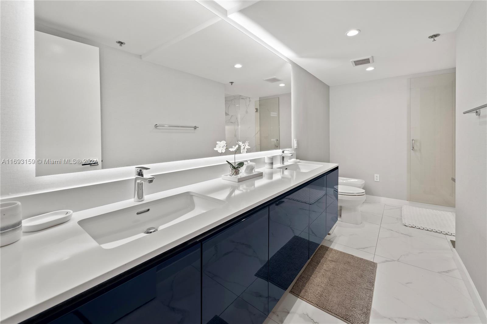 KEY COLONY NO 1 - Residential Lease