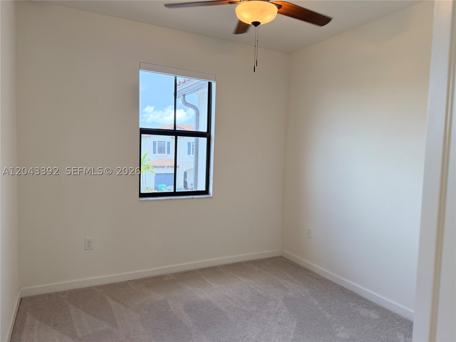 SILVER PALM RESIDENTIAL H - Residential Lease