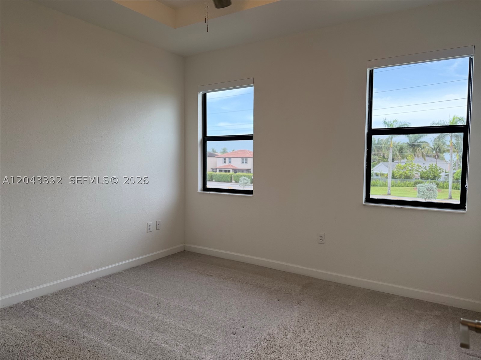 SILVER PALM RESIDENTIAL H - Residential Lease