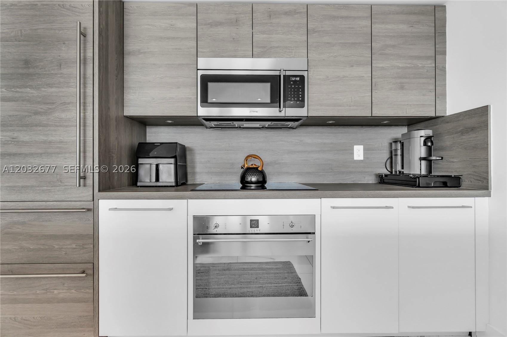 400 SUNNY ISLES CONDO EAS - Residential