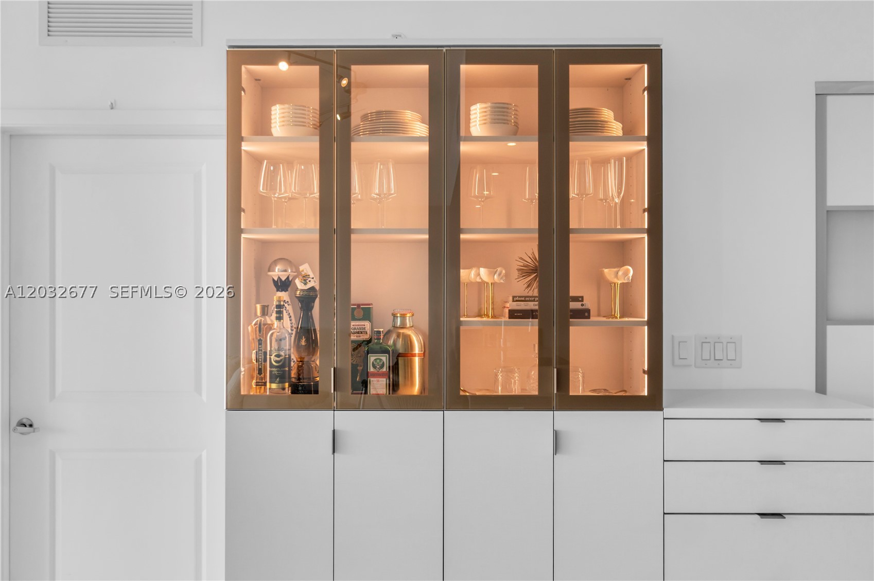 400 SUNNY ISLES CONDO EAS - Residential