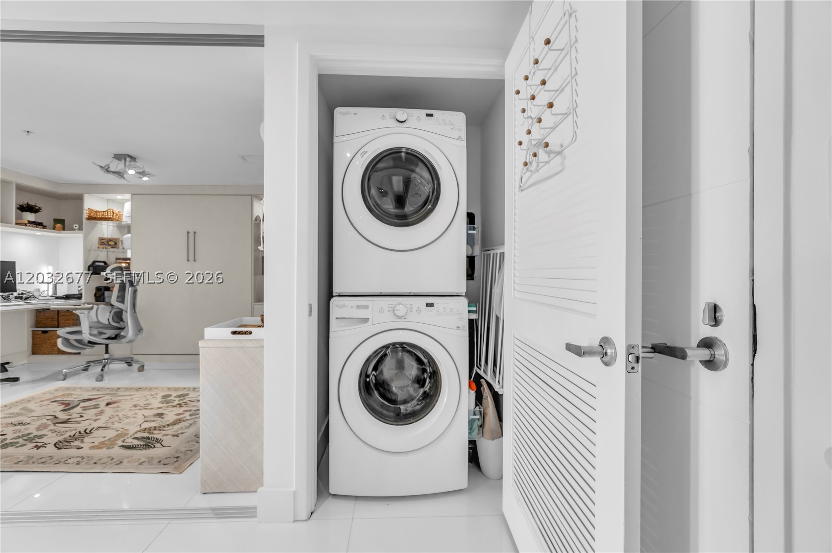400 SUNNY ISLES CONDO EAS - Residential