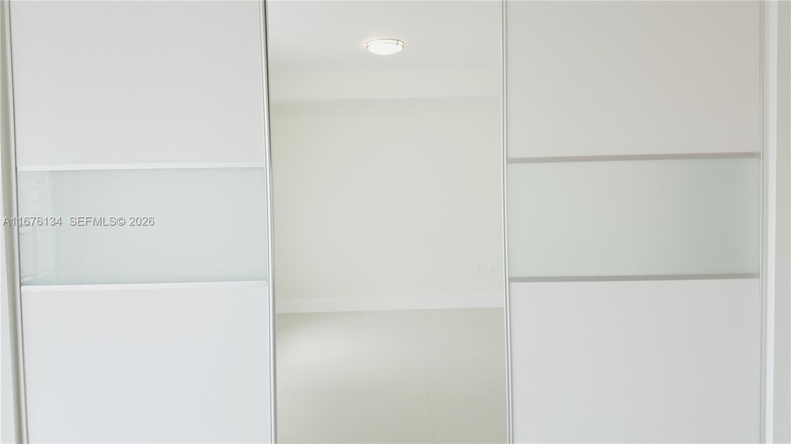 IVY CONDO - Residential
