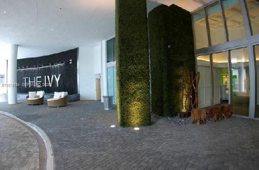 IVY CONDO - Residential