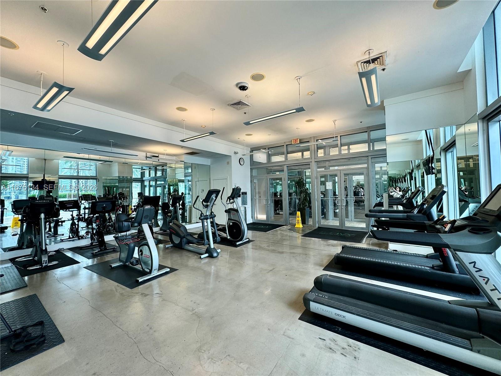 IVY CONDO - Residential
