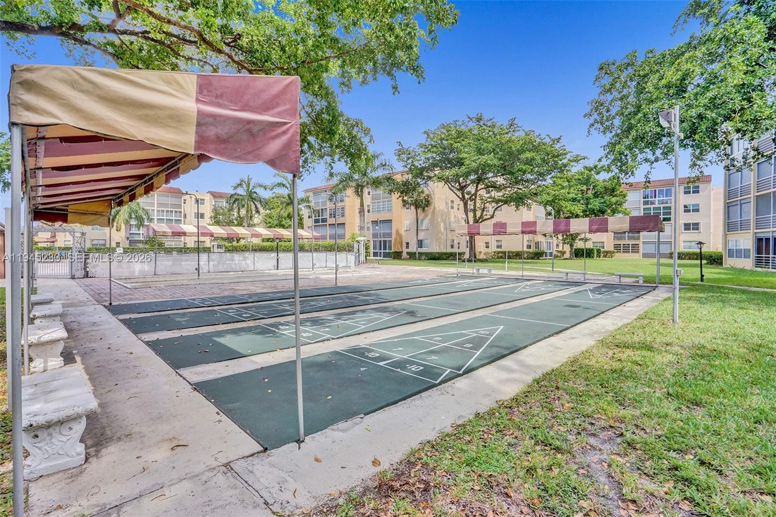 SOMERSET NO SEVEN CONDO - Residential