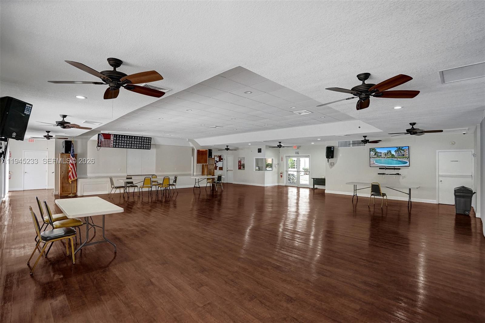 SOMERSET NO SEVEN CONDO - Residential