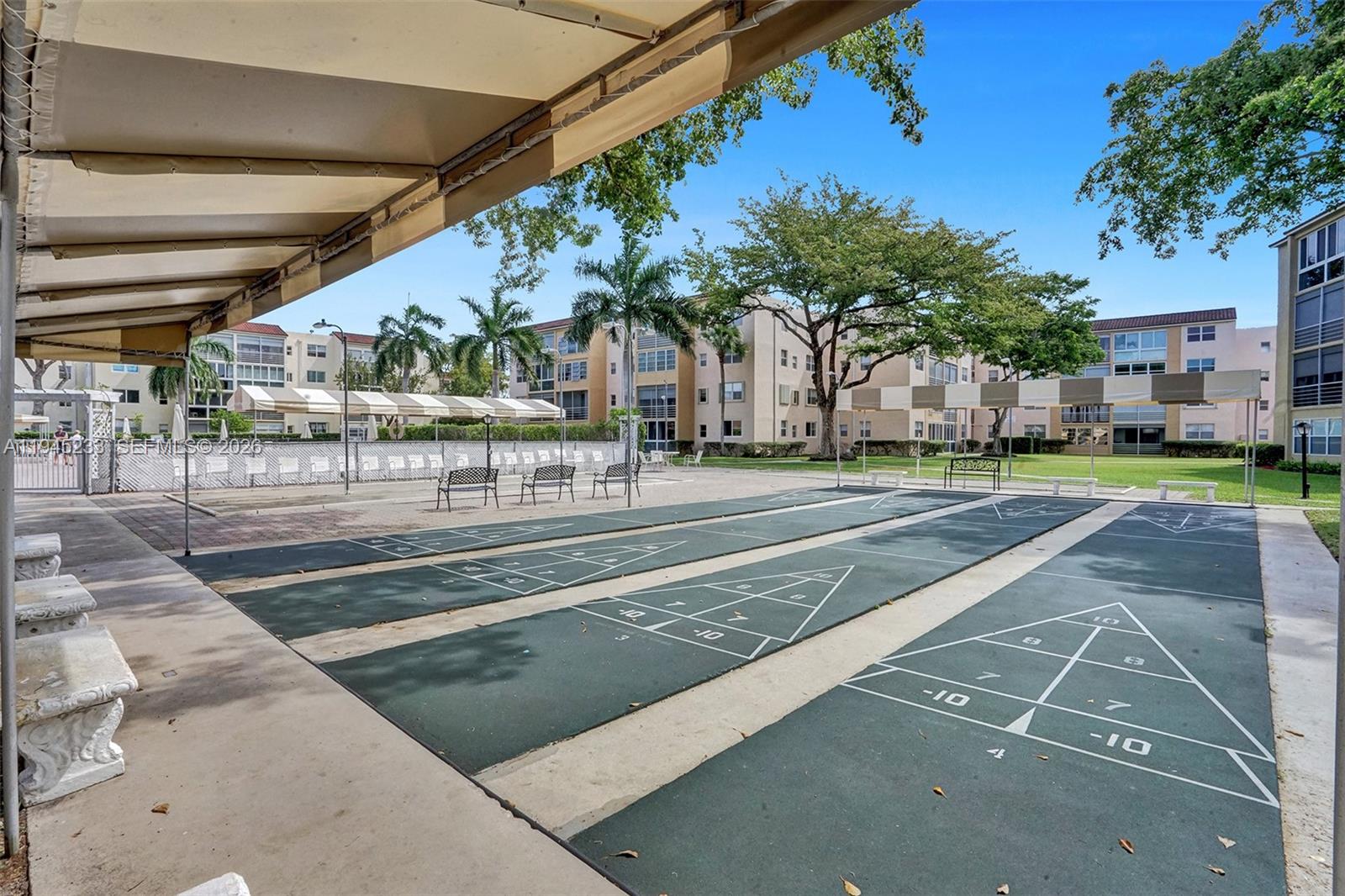 SOMERSET NO SEVEN CONDO - Residential