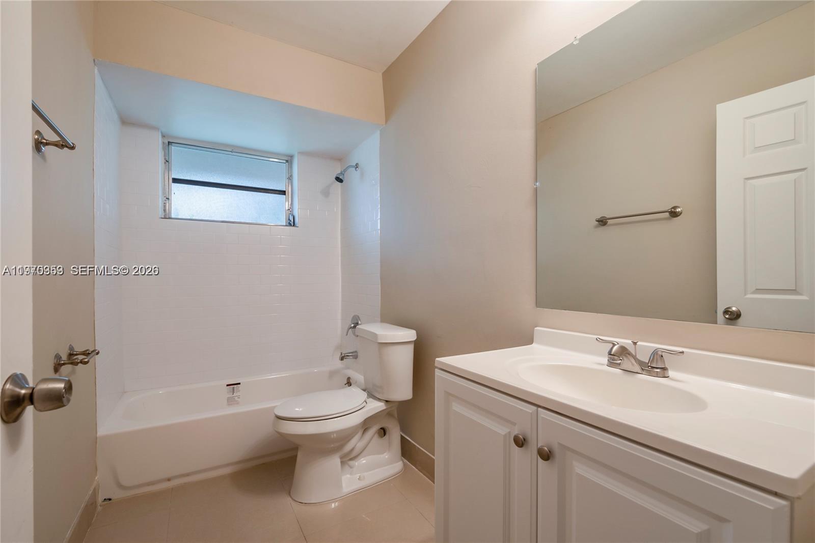 HOLLYWOOD BEACH HEIGHTS S - Residential