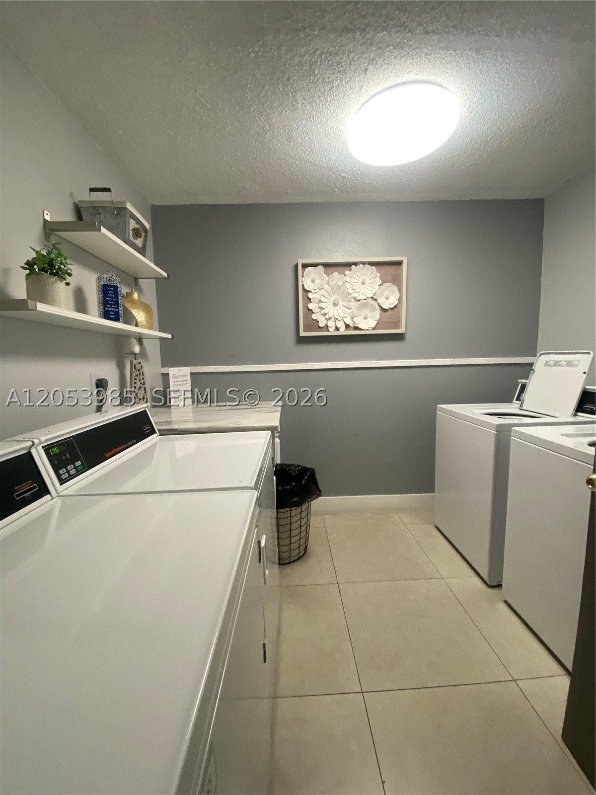 THE FOUNTAINS AT FONTAINE - Residential Lease